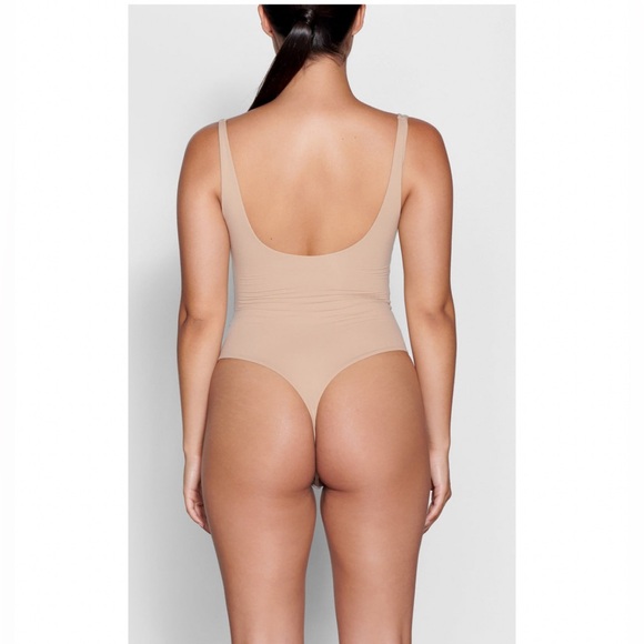 💖🆕SKIMS Fits Everybody Square Neck Bodysuit- OCHRE Sz XL✨NWT✨ - Picture 2 of 5